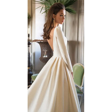 Vintage Long Sleeve Wedding Dresses A Line Sexy Backless Pleat Satin Ball Gowns Boat Neck Sweep Train Formal Bridal Beach Party