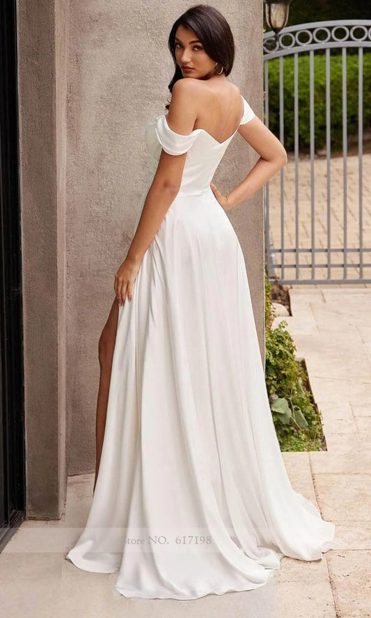 Simple Off Shoulder Pleated Wedding Dresses with Side Split Backless A-line Court Bridal Gown vestido de novia