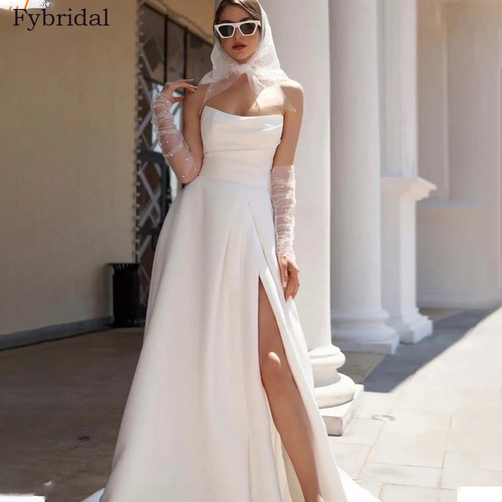 Simple A Line Satin Wedding Dress 2022 For Women Strapless Sleeveless Side Slit Bride Dress Robe De Mariee Vestidos De Novia